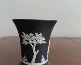 Black jasperware vase, Wedgwood style