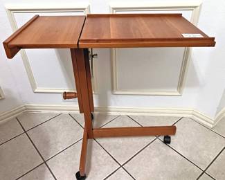 LEVENGER Teak rolling adjustable table made in Denmark