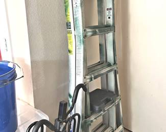 Werner ladder - extends up to 21'