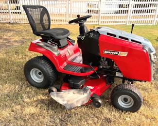 Snapper riding lawn mower