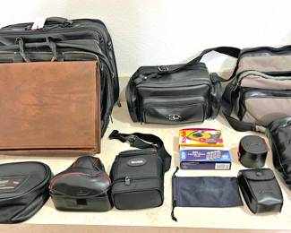 Atache cases, cameras, etc.