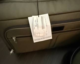 Boyt Luggage Racquet Coil Garment Bag