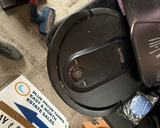 Shark ION Robot Vacuum RV