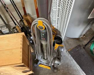 Dyson DC Upright Vacuum Cleaner