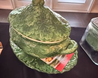 Bordallo Pinheiro Green Cabbage Leaf Tureen and Platter