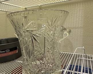 American Brilliant Period Cut Glass Ice Bucket with Starburst and Hobstar Patterns