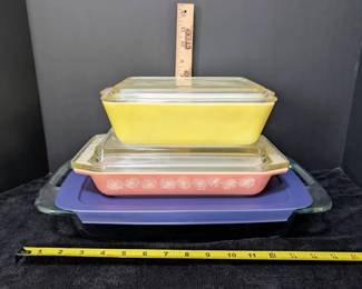 Vtg Pyrex Casserole Lot