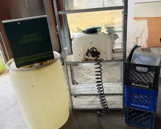 50 Gallon Plastic Barrel, Sprayer More