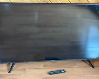 Hisense 55 LED LCD TV 55H6D with Remote