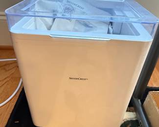 SilverCrest SEMK 105 B2 Portable Ice Maker