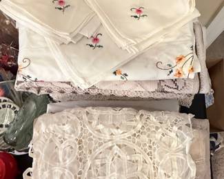 Vintage Embroidered Tablecloth and Napkins Set with Lace Overlay