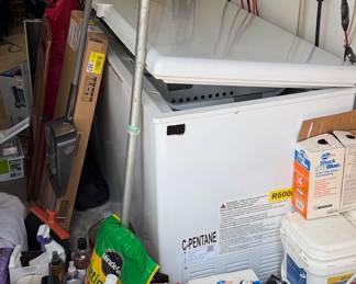 Generic White Chest Freezer