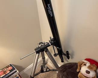 Meade Saturn Refractor Telescope
