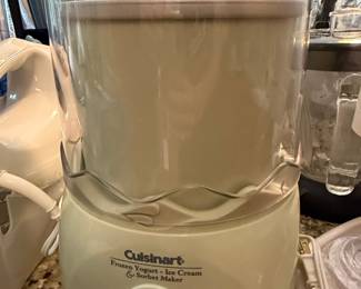 Cuisinart ICE-20 Frozen Yogurt, Ice Cream & Sorbet Maker
