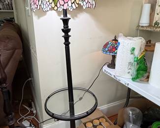 Floral Leaded Glass Floor Lamp with Integrated Table