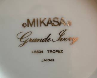 Mikasa Grande Ivory Tropez L5504 Dinnerware Set