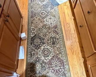 Traditional Persian-Style Medallion Runner Rug