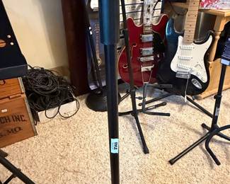 Pyle Heavy Duty Microphone Stand