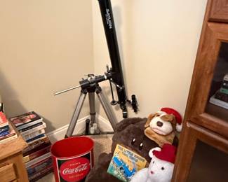 Saturn 60AZ Refractor Telescope by Meade
