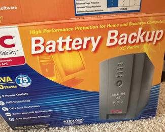 APC Back-UPS XS 900 (BX900R)