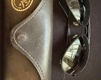 Vintage Bausch & Lomb Ray-Ban Aviator Sunglasses with Case