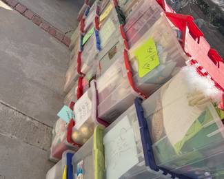 storage locker box buys