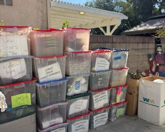storage locker light boxes