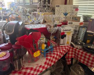 kitchen cuisinart