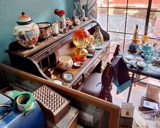 Glassware, Decor, framed art and desk