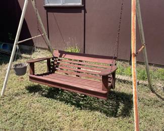 Outdoor swing