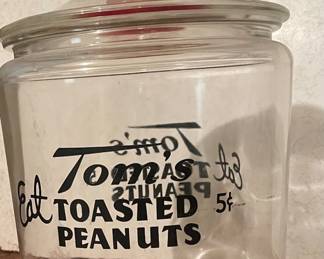 Tom’s snack jar