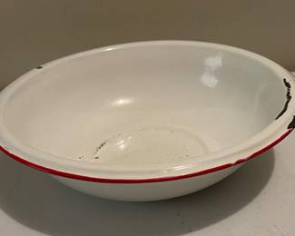 Enamel bowl