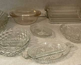Glass Pie pans, glass serving trays, glass loaf fans