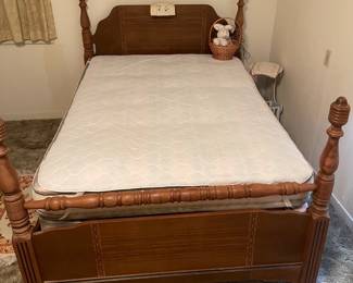 Full size bed