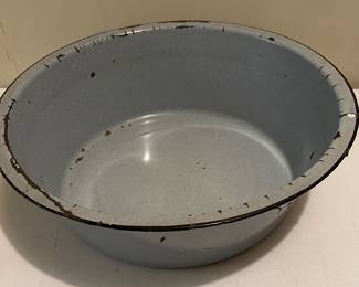 Enamel bowl