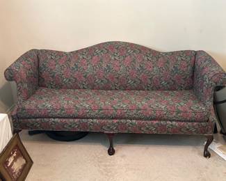 Floral classic sofa. 