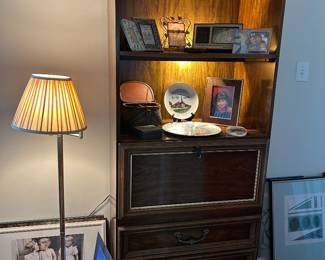 Wall unit with secretary desk and light 