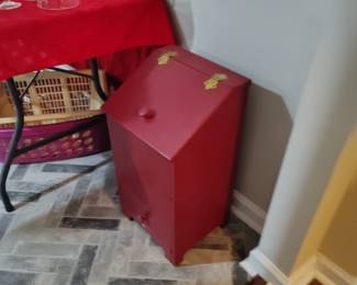 Tater bin