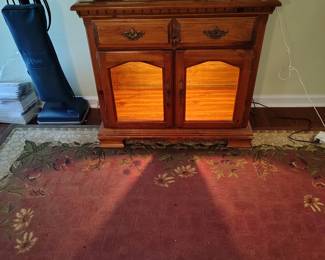 Small buffet light in bottom