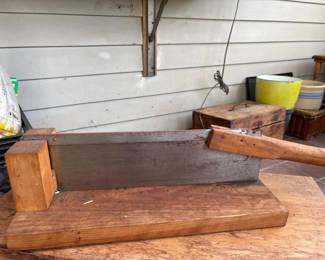 481 vintagebreadslicerorguillotine