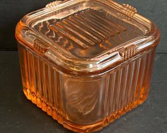 164 vintagepinkdepressionglassrefrigerat
