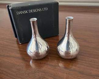 249 pairofdanskihqsilverplatedsaltand