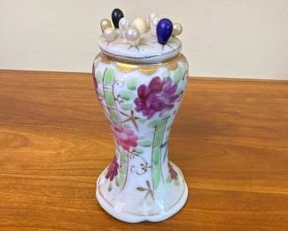 271 victorianstylefloralporcelainhatpin