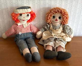 392 pairofraggedyannandandyclothdolls