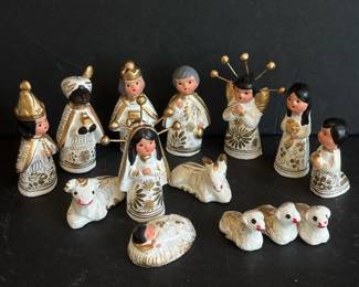 173 ceramicnativityfigurinesset