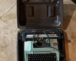 798 smithcoronacoronetxlelectrictypewri