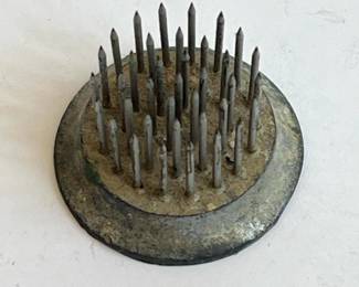 170 vintagemetalfloralfrog