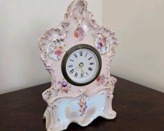397 porcelainmantelclockinrococostylef