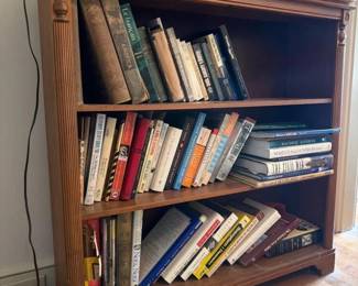 689 woodenthreeshelfbookcasebooksinclud