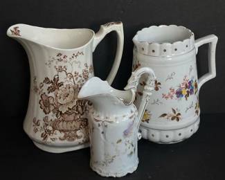 010 porcelainpitchersandtankardinvictor